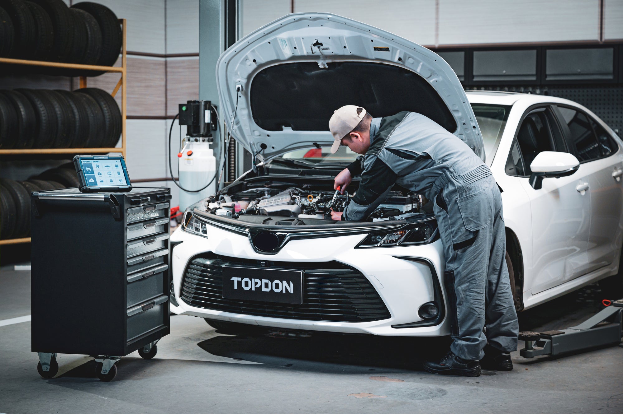 TOPDON USA Makes $25,000 Donation to TechForce Foundation in Support of Education and Career Opportunities for Auto Techs